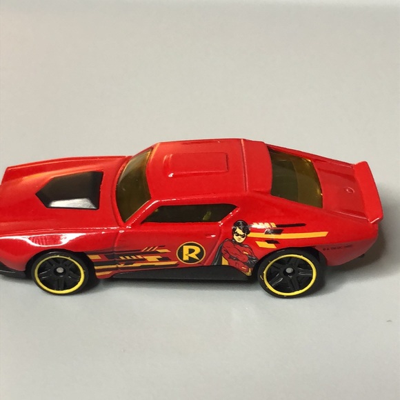 Muscle Bound Robin Car - Picture 5 of 9